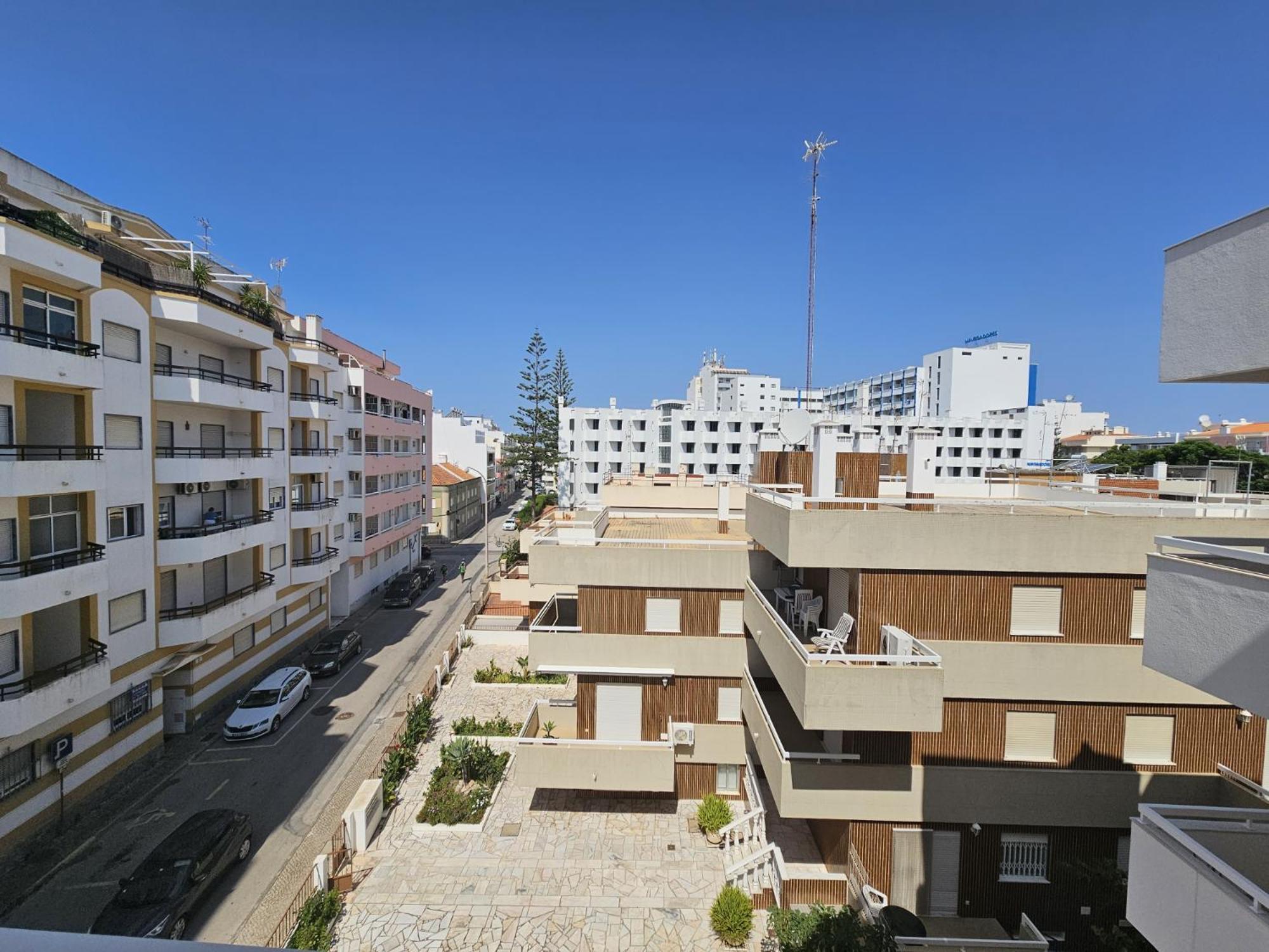 Oceanic Opulence Delux Apartment Monte Gordo Exterior photo